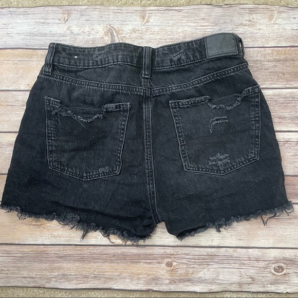 American Eagle Black Denim Shorts - Picture 4 of 7